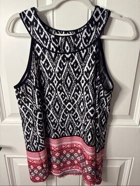 EUC Apt. 9 Black and White Geometric Tank with Red Trim